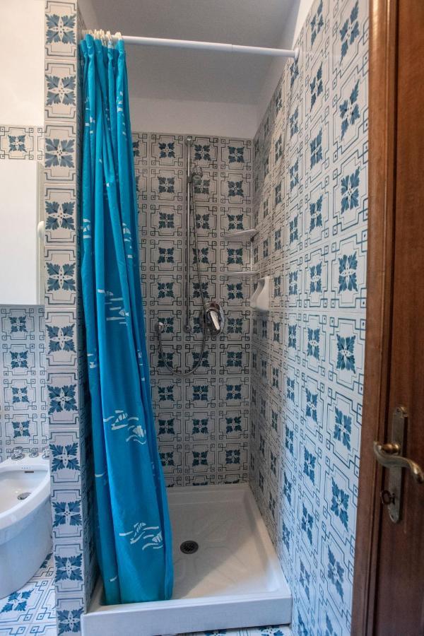080 - La Villa Storica Il Vigneto 45B, Terrazza Sul Mare - Parcheggio Privato Gratis مونيلّي المظهر الخارجي الصورة