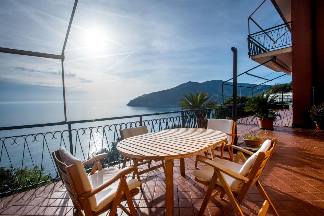 080 - La Villa Storica Il Vigneto 45B, Terrazza Sul Mare - Parcheggio Privato Gratis مونيلّي المظهر الخارجي الصورة