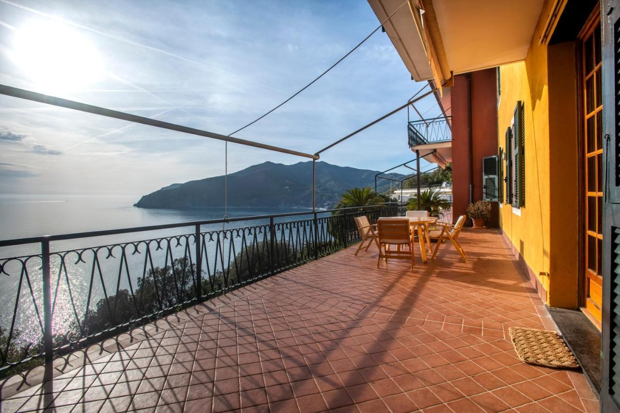 080 - La Villa Storica Il Vigneto 45B, Terrazza Sul Mare - Parcheggio Privato Gratis مونيلّي المظهر الخارجي الصورة