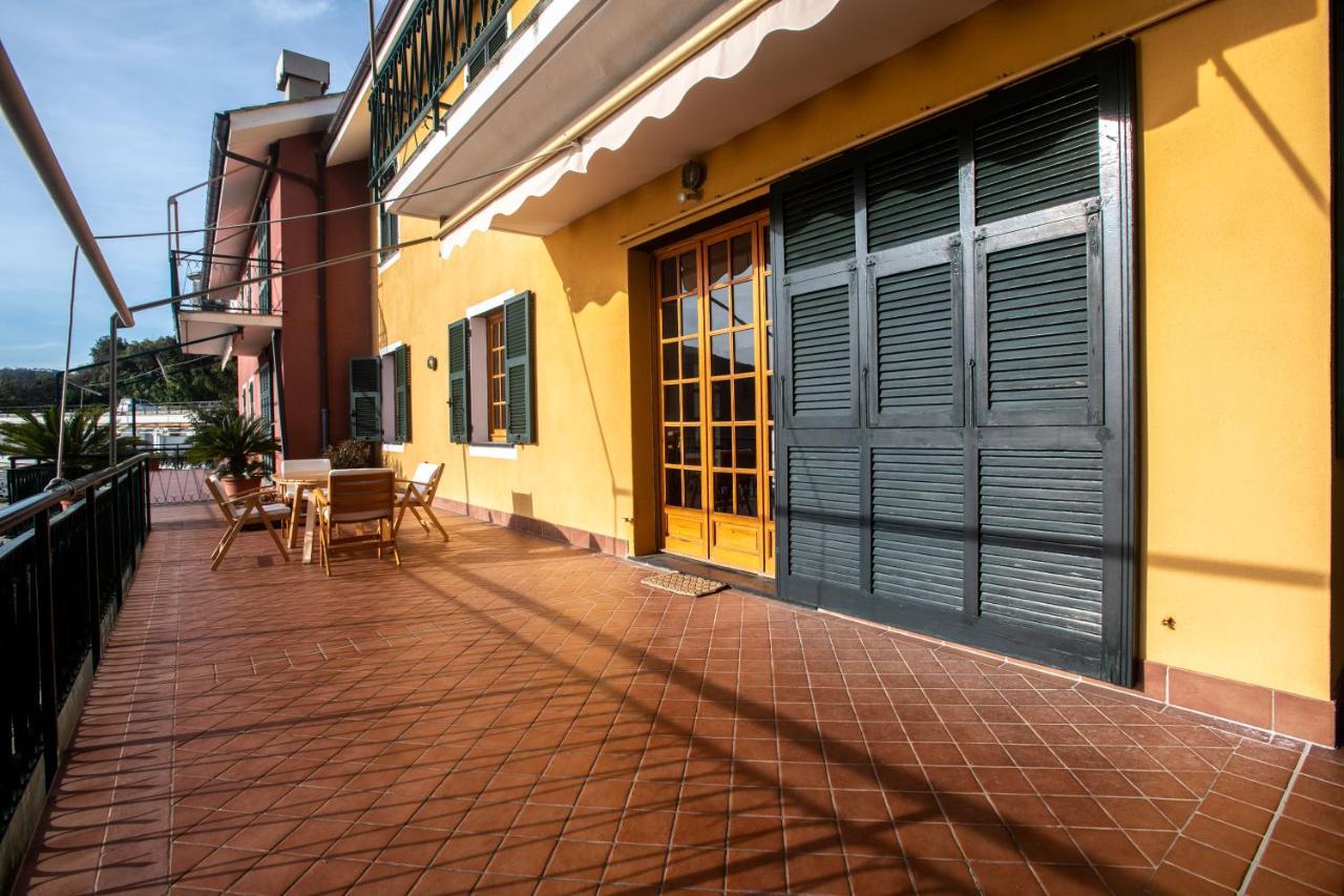 080 - La Villa Storica Il Vigneto 45B, Terrazza Sul Mare - Parcheggio Privato Gratis مونيلّي المظهر الخارجي الصورة