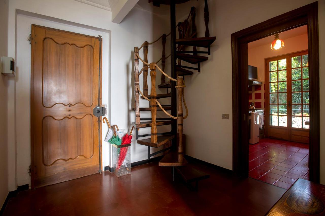 080 - La Villa Storica Il Vigneto 45B, Terrazza Sul Mare - Parcheggio Privato Gratis مونيلّي المظهر الخارجي الصورة