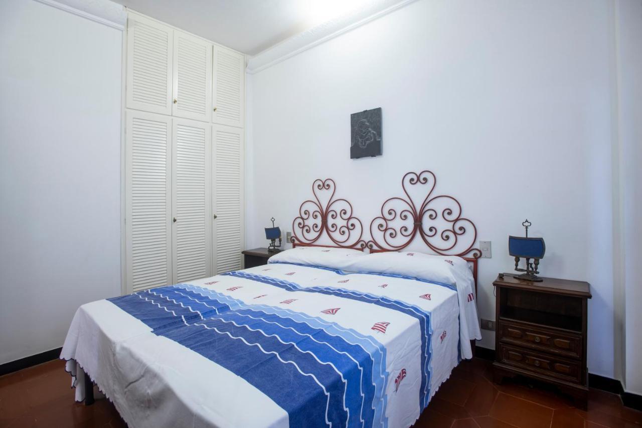 080 - La Villa Storica Il Vigneto 45B, Terrazza Sul Mare - Parcheggio Privato Gratis مونيلّي المظهر الخارجي الصورة